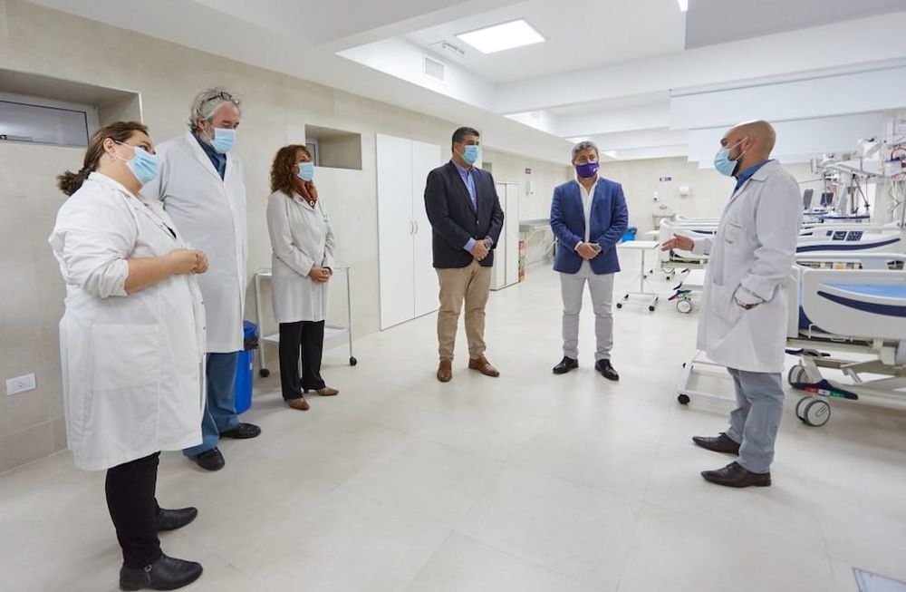 Gracias por la atención recibida, al doctor Franco Mancifesta, quien me internó contra mi voluntad y me aguantó varios desplantes. Disculpas por eso.