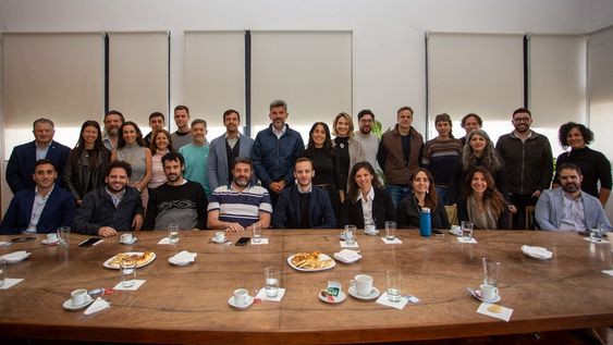 Huella Mendoza: el intendente recibió a los ocho emprendimientos que se validarán en la Ciudad