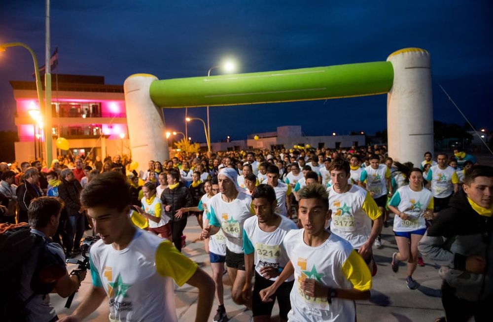 Se viene la IX edición de la Maratón Nocturna Internacional “Con luz propia, Junín brilla más”