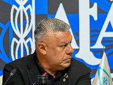 Claudio Chiqui Tapia. Claudio Chiqui Tapia.