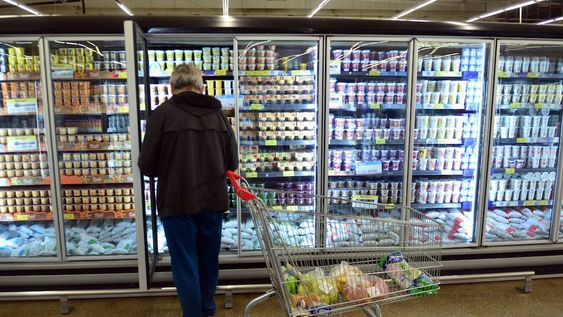 Cómo está funcionando el incentivo del Gobierno nacional para importar alimentos y otros productos de la canasta básica para bajar la inflación