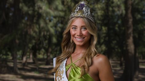 Agostina Saua podría hacer historia coronándose como la primera Reina Nacional de la Vendimia de la Ciudad