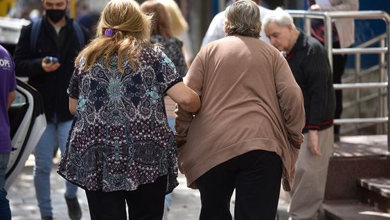 Oficializaron el bono de $12 mil para jubilados: cuándo y quiénes lo cobrarán