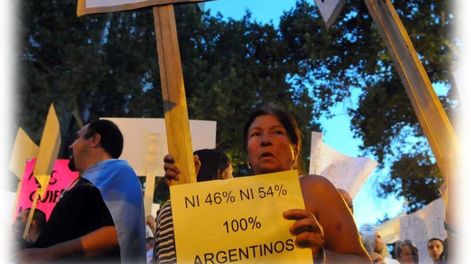 Los que van a morir te saludan