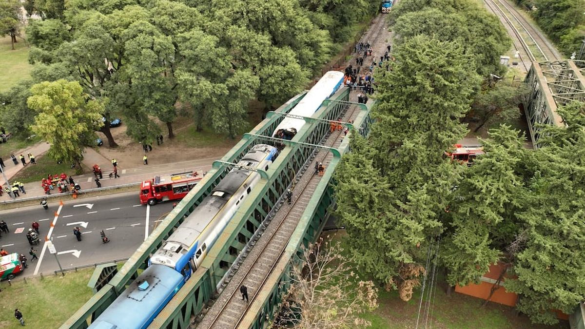 Por qué se produjo el choque de trenes en Palermo