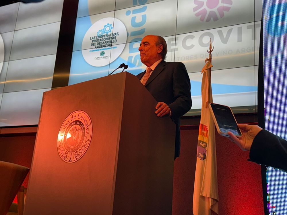 Guillermo Francos Jefe de Gabinete de Ministros de la Nación en el Congreso de Coninagro.