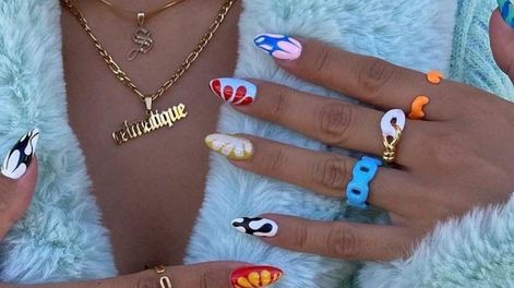 Los Andes | Maximalismo en uñas: un giro de 180° que desplaza al estilo sobrio y natural en tendencia.
