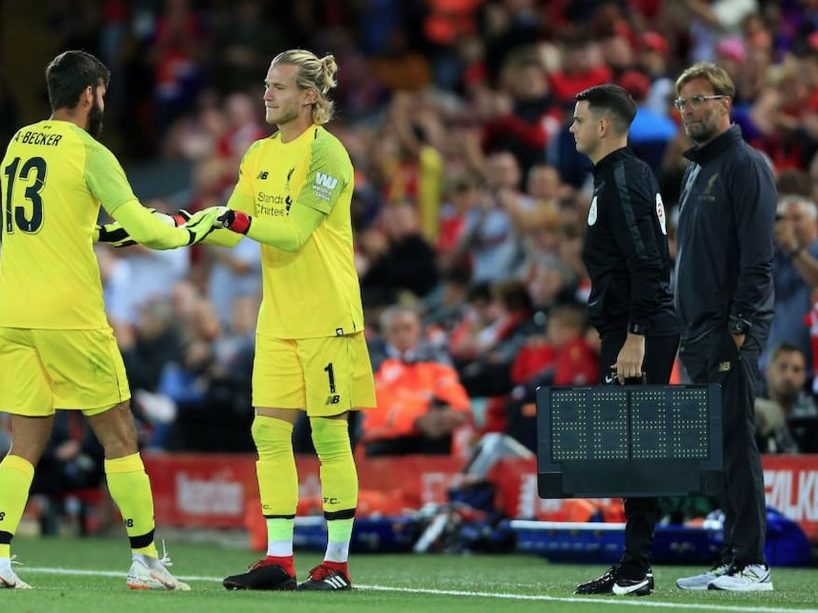 Karius volvió a atajar de forma oficial en el Liverpool y así lo recibieron