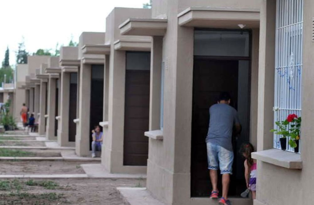 Nuevos créditos Procrear: especialistas aconsejan cómo gastar el dinero para lograr la casa soñada