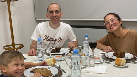 Nahuel Gallo ya se encuentra reunido con su familia y espera el alta médica definitiva para volver a su casa.