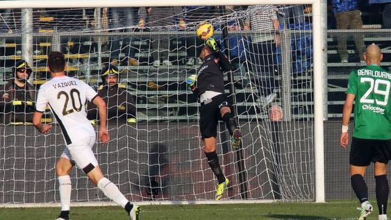 Tres goles argentinos en el empate entre Atalanta y Palermo