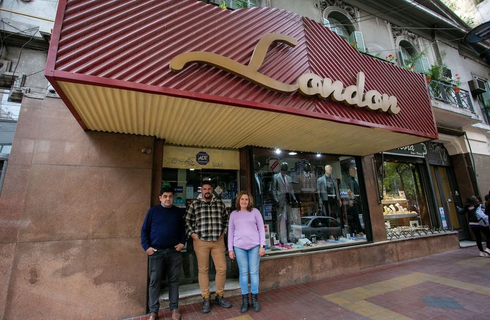 Comercios con historia: Sastrería London, tres generaciones vistiendo a los mendocinos