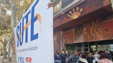 El SUTE fue el primer sindicato en reunirse con el Gobierno en esta ronda de paritarias.&nbsp;