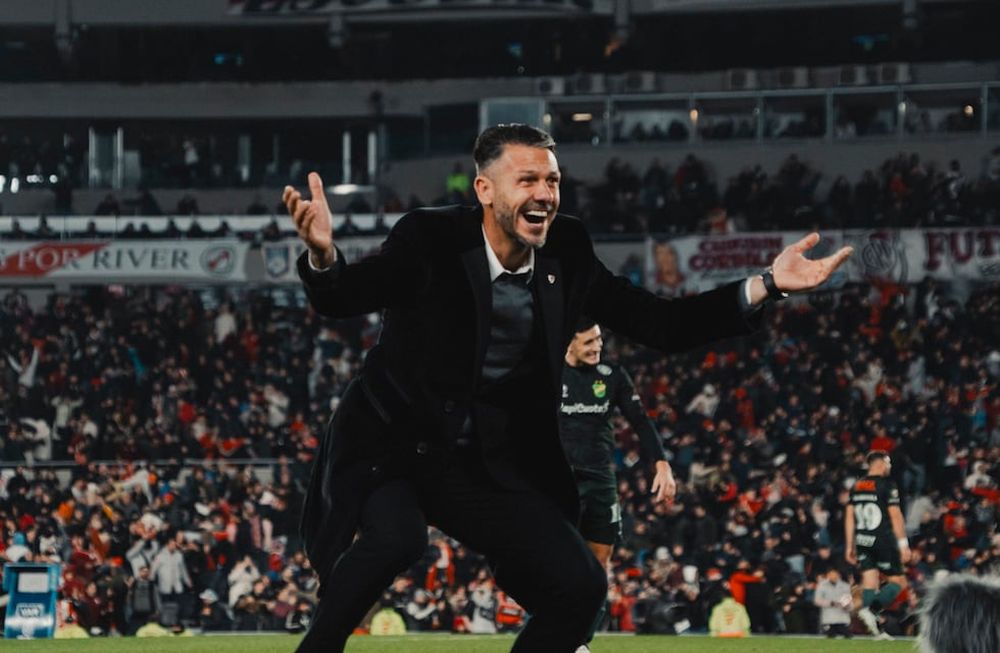 El entrenador cordobés de River Martín Demichelis dio la lista de convocados para visitar a Barracas Central. / Gentileza.