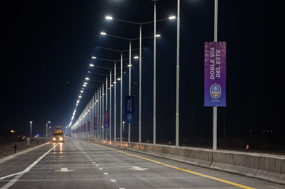 Inauguraron el primer tramo de la doble vía y Mansur reclamó más celeridad para terminarla