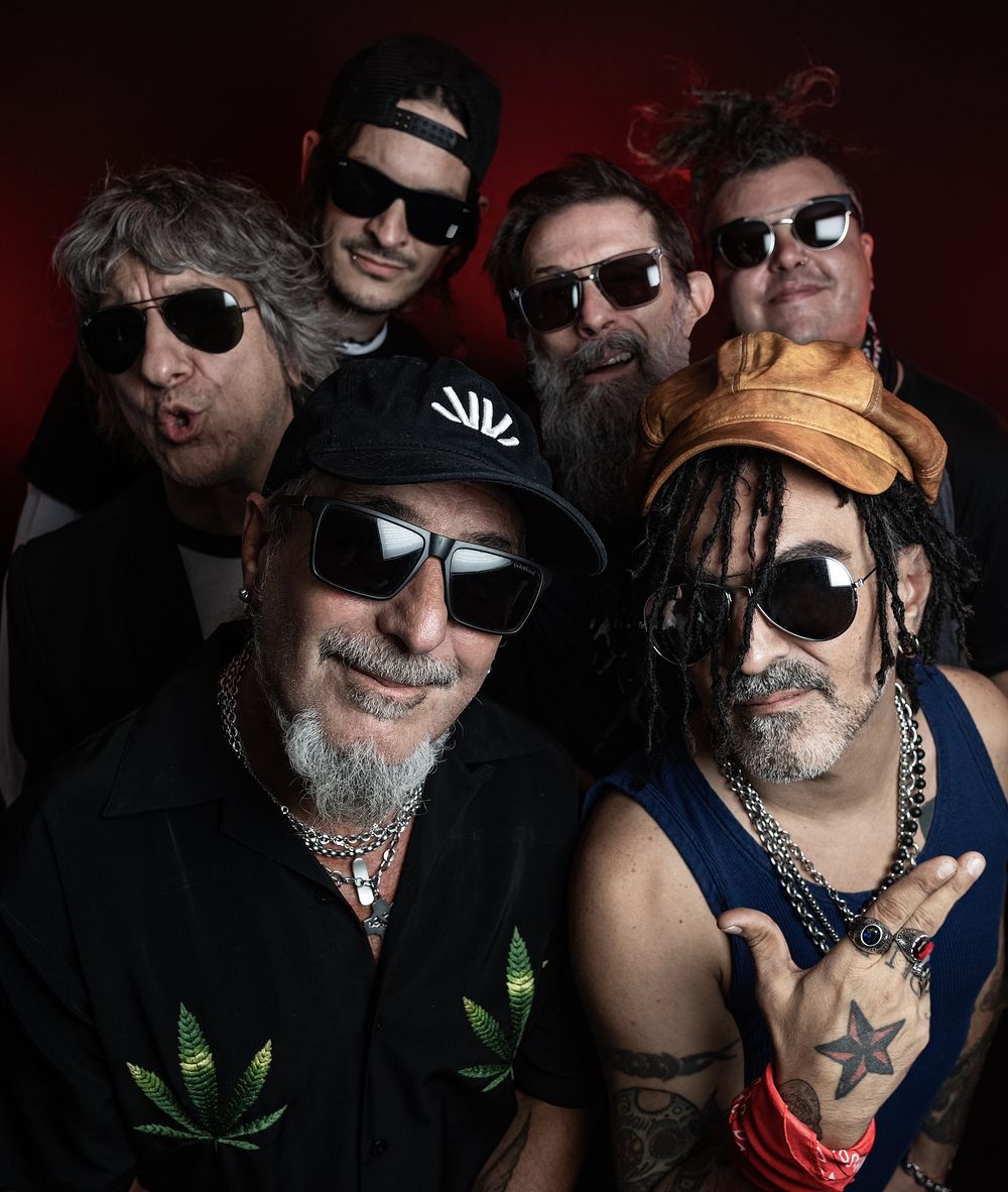 Kapanga es una banda de 30 años en la cuál logramos continuidad
