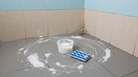 Esta mezcla poderosa es una alternativa confiable para resolver uno de los problemas más comunes dentro del baño.