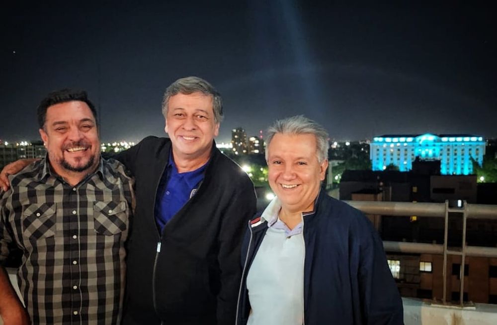 Gustavo Quiroga, funcionario de Las Heras, se cruzó con libertarios por las redes sociales.