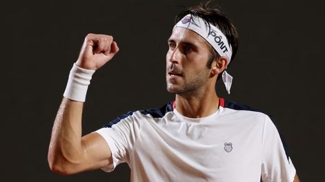Tenis. Tomás Etcheverry avanzó a tercera ronda en la Ciudad de Miami