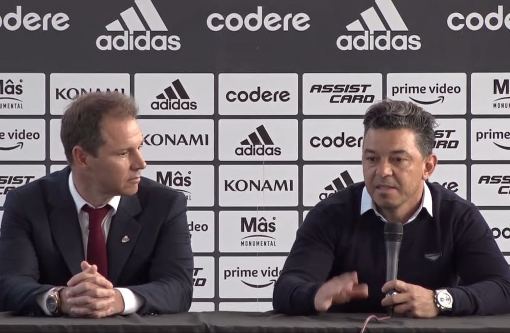 Jorge Brito y Marcelo Gallardo, el DT que no seguirá en River Plate. /TV