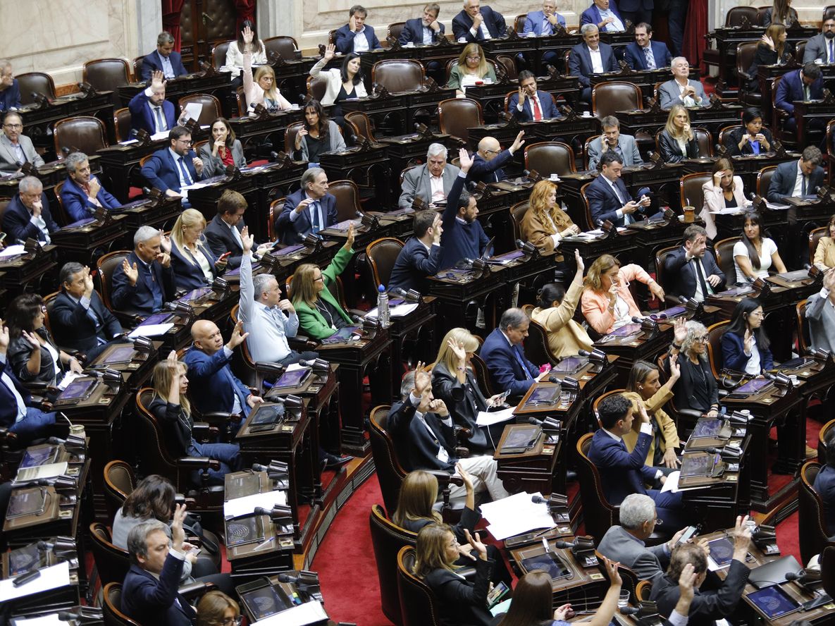 La oposición avanza hacia un acuerdo para formar una nueva mayoría en Diputados.