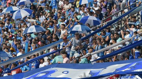 Los Andes | Hinchada del Club Atlético Godoy Cruz Antonio Tomba. Foto: Orlando Pelichotti / Los Andes