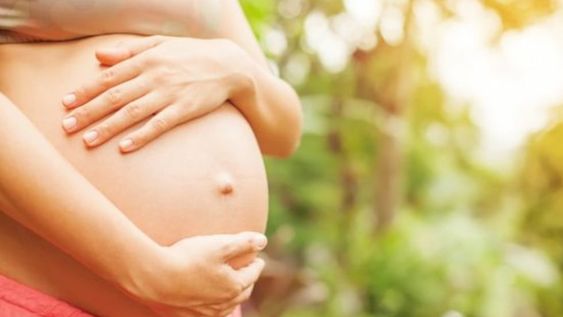 El equipo de obstetricia es una pieza fundamental para la vida de la mujer embarazada y el recién nacido
