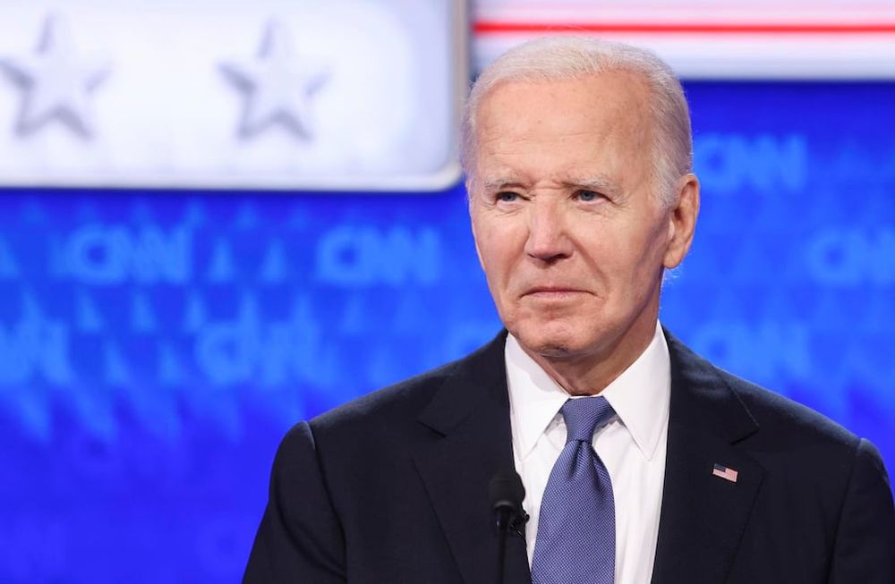 El expresidente estadounidense Donald J. Trump participa en el primer debate sobre las elecciones presidenciales de 2024 en los estudios de CNN Atlanta en Atlanta, Georgia. Foto: EFE/EPA/MICHAEL REYNOLDS
