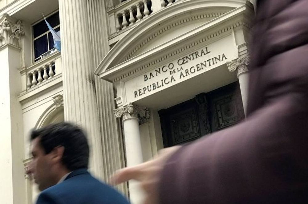 El acuerdo con FMI también exige una acumulación de reservas en el Banco Central de USD 9.500 millones.