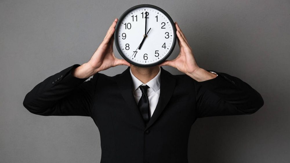 Según la psicología, las personas que siempre llegan unos minutos antes suelen compartir estas 7 características (2)