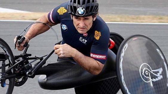 Alex Zanardi fue intervenido quirúrgicamente por tercera vez desde su intenación. Así lo expresó un comunicado emitido por el hospital de Siena.