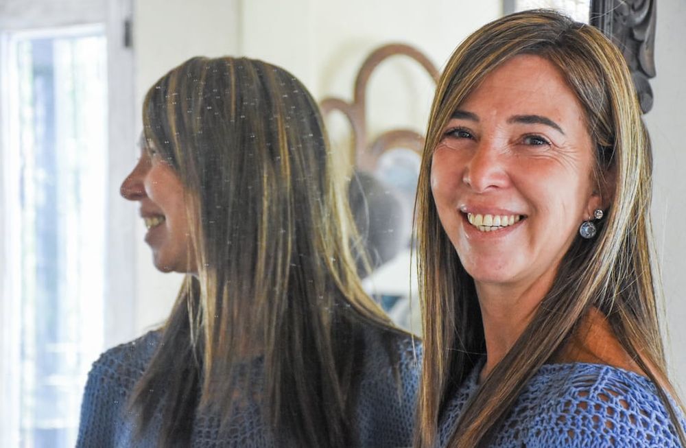 Laura Yofe se suma a la grilla de streaming de Los Andes con su propio espacio: EncontrArte. También se la puede escuchar en Más vivo que nunca.Foto: Mariana Villa / Los Andes