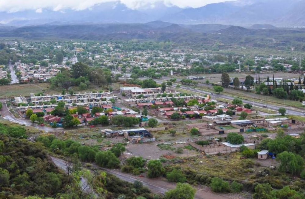Parte de la zona del Piedemonte que estará nuevamente regulada por una ley. Se pondrá la lupa en las construcciones irregulares en zonas de alto riesgo aluvional. Mariana Villa / Los Andes
