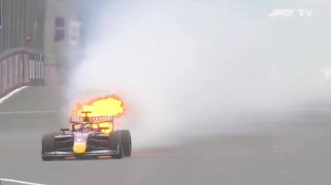 Durante la primera práctica en el circuito de Melbourne, Austraia, el italo-argentino sufrió la rotura del motor.