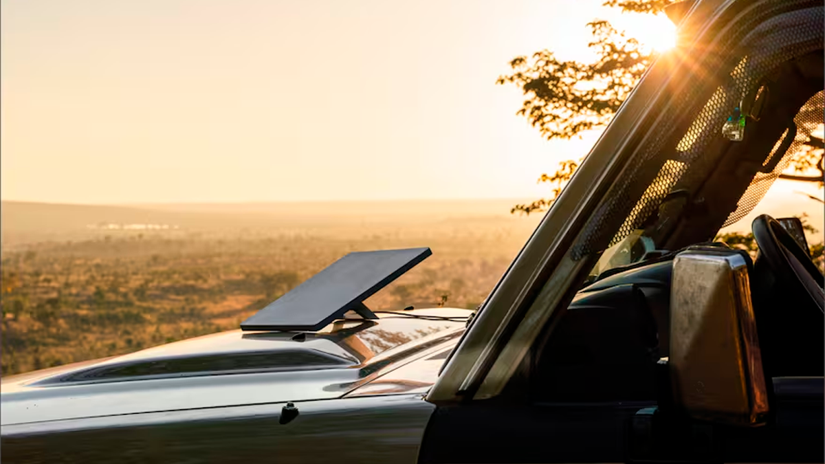 Starlink lanza internet satelital para autos en Argentina: cuánto costará el servicio