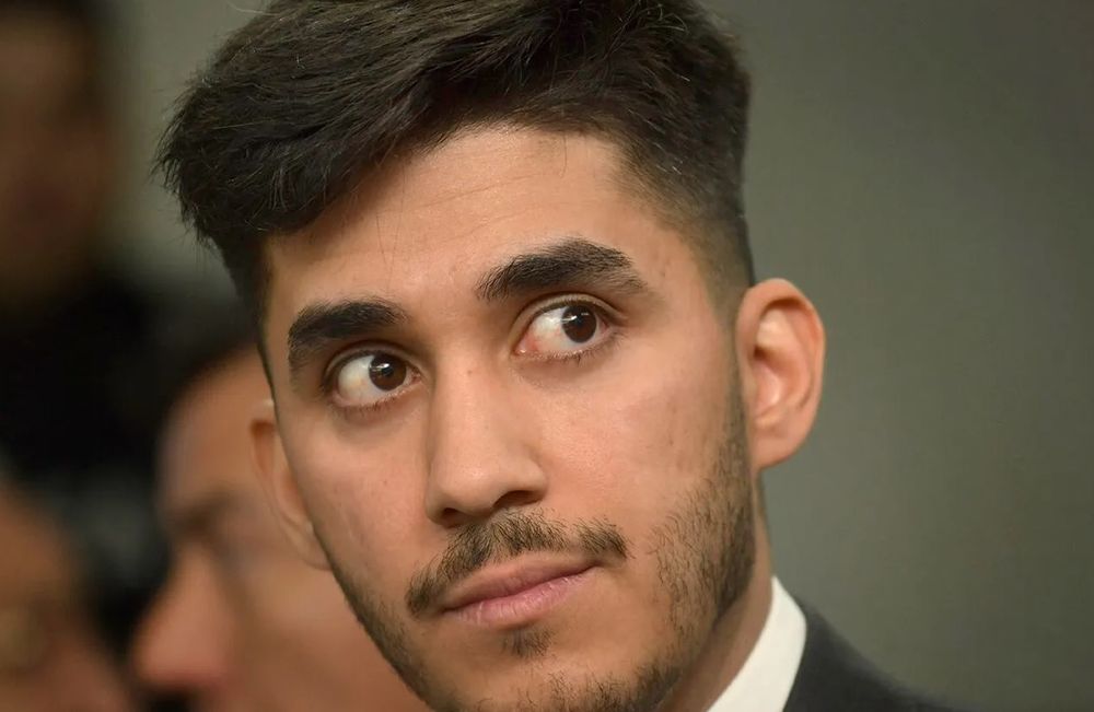 Luciano Bento, hijo del exjuez federal Walter Bento. El único integrante que logra ser absuelto hasta ahora. 