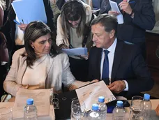 Los senadores nacionales por Mendoza, Mariana Juri y Rodolfo Suárez (UCR).&nbsp;