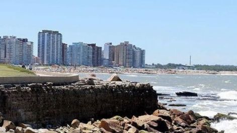 Una adolescente fue violada a la salida de un boliche por un hombre armado con un cuchillo.