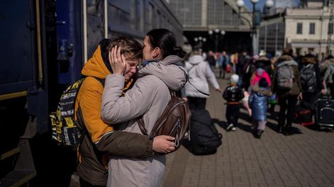 A casi un mes de la invasión de Rusia a Ucrania. (AP Photo/Bernat Armangue)