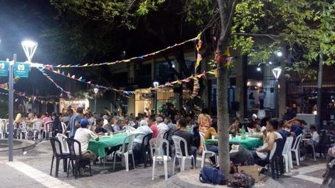 Los Andes | Fundación Puente Vincular vuelve a compartir la cena de Navidad con personas en situación de calle y necesita la ayuda de todos los mendocinos.