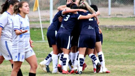 Las Pumas vencieron a las Tombinas en la segunda semi. Ahora deberán definir la Copa de Oro frente a Gimnasia. /Gentileza prensa de Las Pumas