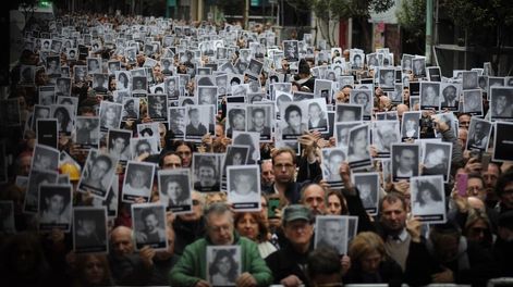 Donde los muertos todavía piden justicia - Avi Weis