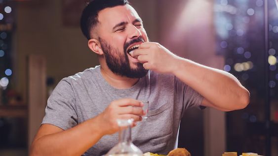 Estos son los cinco alimentos que debes evitar para no subir de peso: el ranking de los más perjudiciales