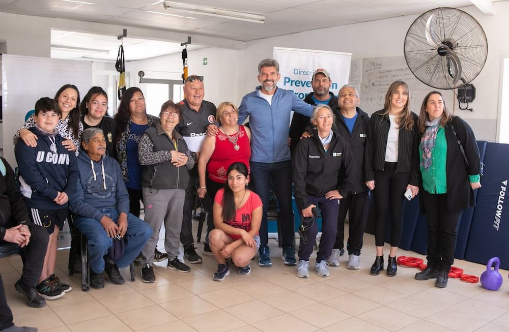 El intendente recibió a las autoridades del Programa Provincial de Educación Física en el Gimnasio N°5