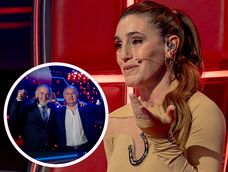 La emoción de Soledad Pastorutti con Rogelio y Oscar.