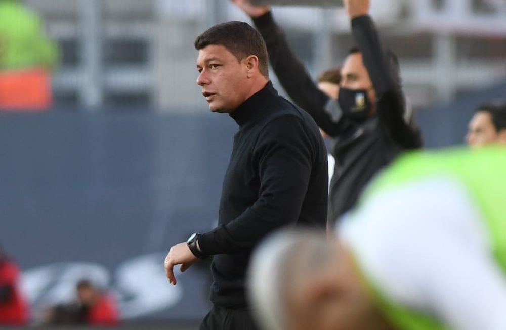 Sebastián Battaglia, durante el supeclásico jugado este domingo que terminó ganando River 2-1. (Foto: Gentileza Clarín)