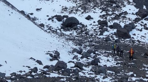 Rescate del cuerpo en Cerro Tolosa (Gentileza)