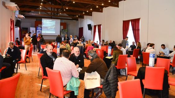 Las rondas de negocios favorecen las oportunidades para pymes y desde la FEM entienden que hay potencial en Chile para empresas mendocinas de los rubros alimentos, bebidas, agroindustria y turismo.