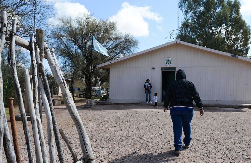 Vecinos de San José temían que el problema se repitiera este año y en febrero, cuando los médicos toman vacaciones, quedaran sin servicio en el centro de salud. | Foto: Claudio Gutierrez / Los Andes