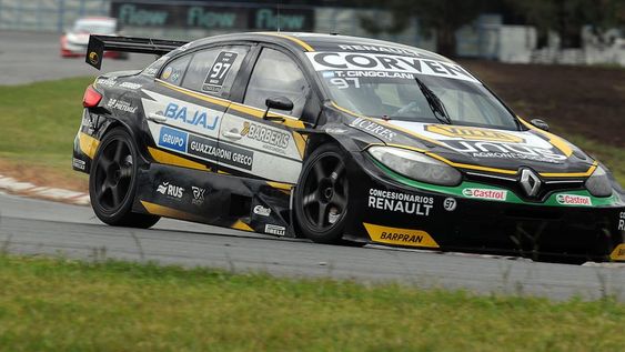 Cingolani es piloto Renault en el Súper TC2000